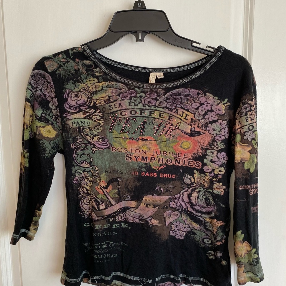 Y2K fitted graphic crop tee